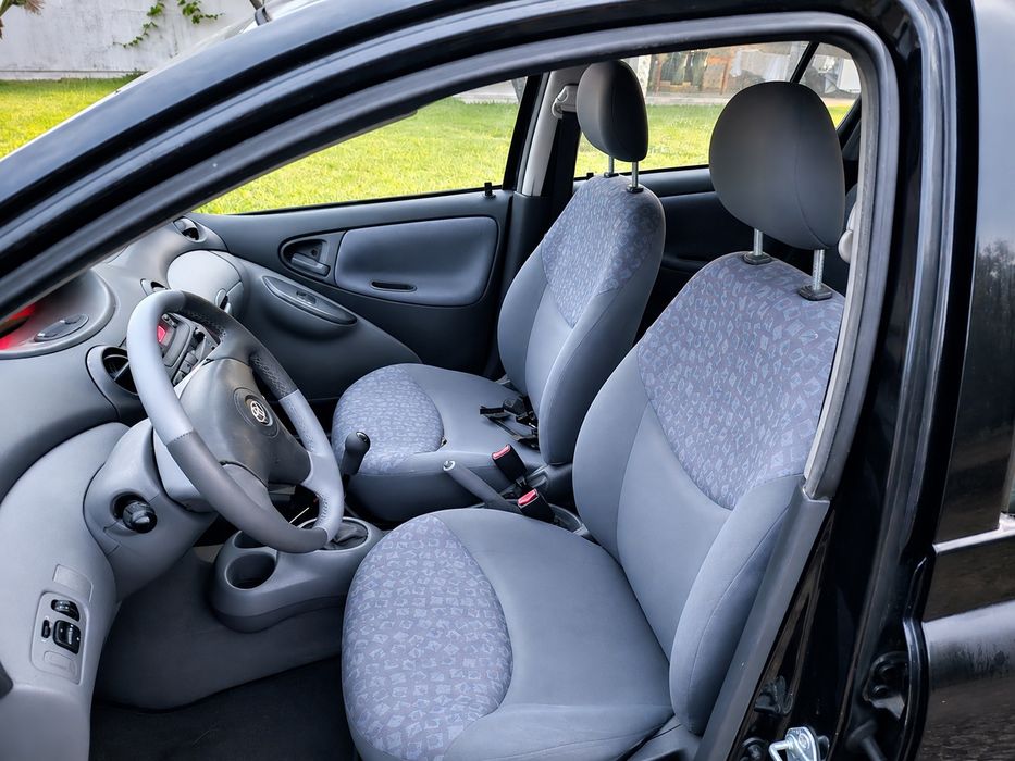 Toyota Yaris 1.0