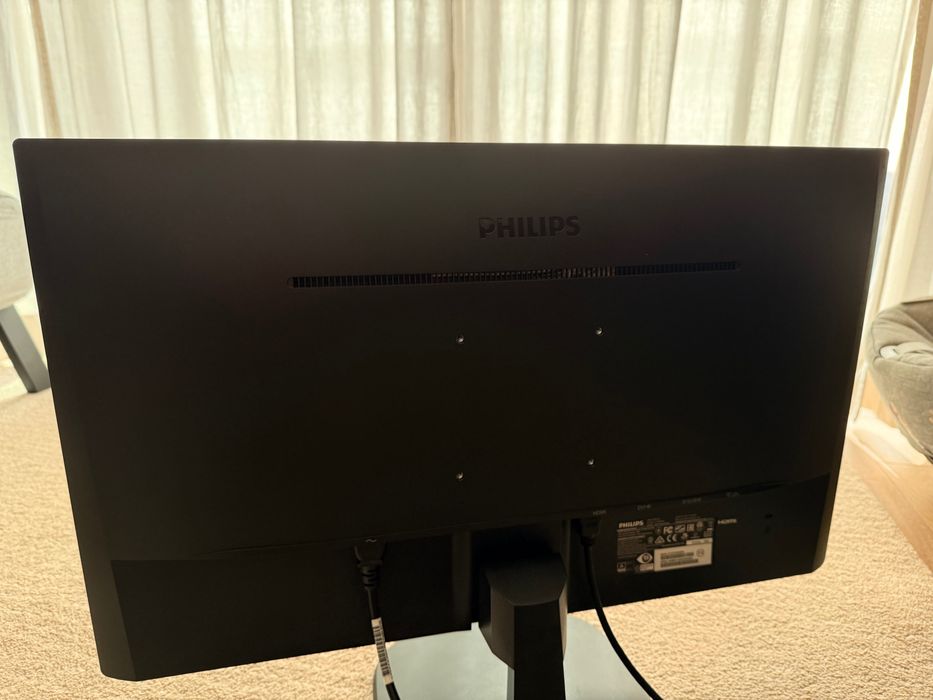 Philips 27" Monitor447134513874882564