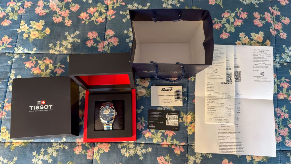 TISSOT - GENTLEMAN POWERMATIC 80 OPEN HEART - COMO NOVO  de 04/12/2025