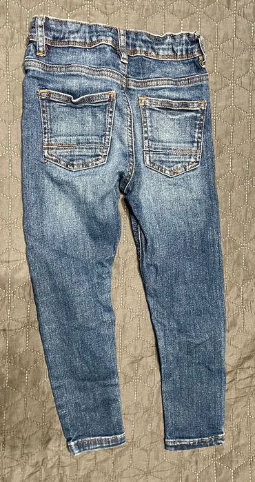Dżinsy George dla dziecka 5-6 lat, rozmiar 110-116 cm, stan bdb