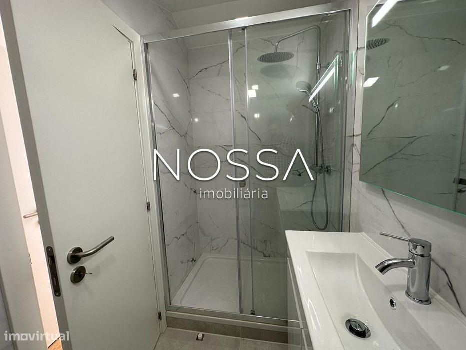 Apartamento com logradouro para Arrendar na Penha de França