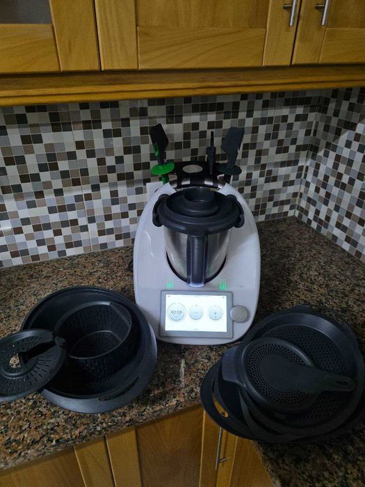 Bimby TM6: Faz o teu fogão sentir-se um objeto de museu