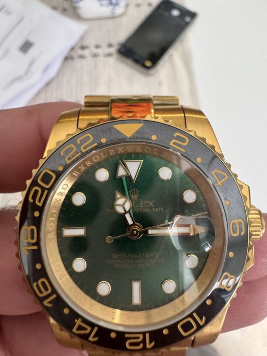 Rolex GMT-Master II – Pulseira Dourada, Mostrador Verde