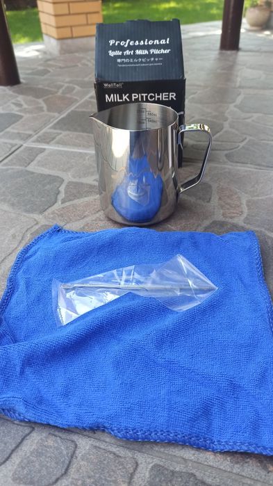 Молочник пітчер питчер 350 та 600мл