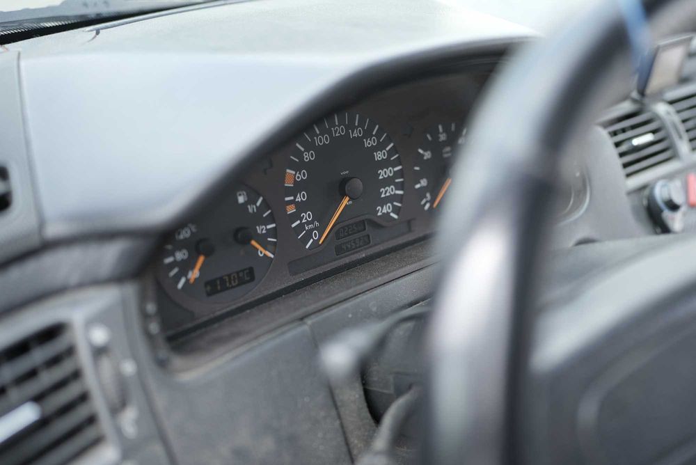 Mercedes E220 CDI Automático 1999
