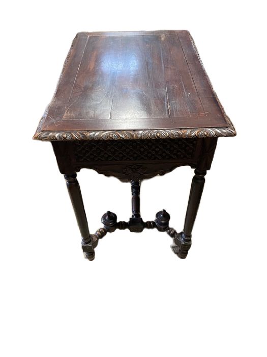 Mesa antiga tipo gotico imperio seculo 19