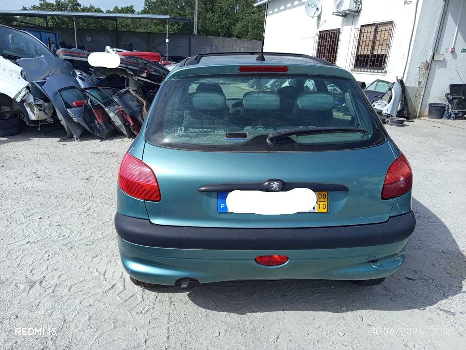 Para peças Peugeot 206 1.1 ano 2000