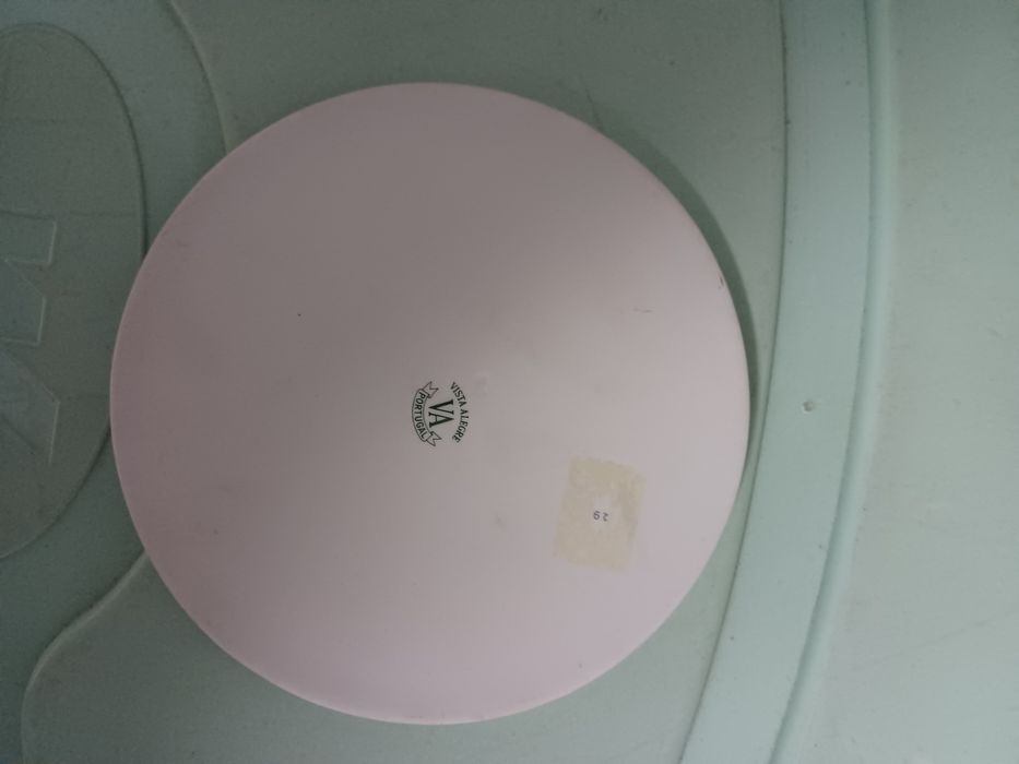 Base e cinzeiro em porcelana da Vista Alegre pintada à mãol