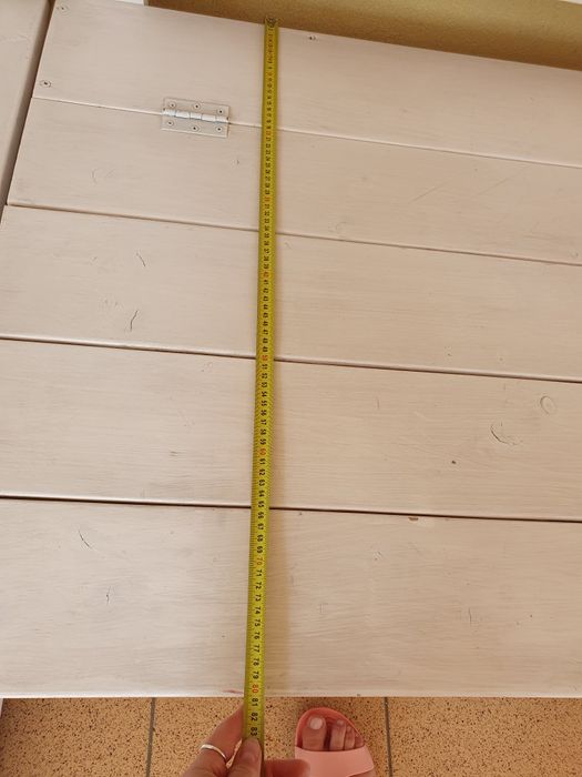 Sofa, siedziska tarasowe, skrzynie z poduchami