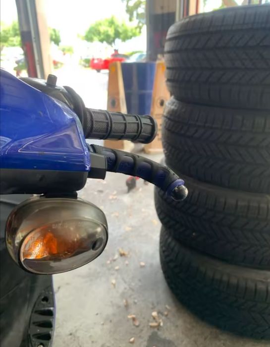 Capa de Manete de Travão de Moto