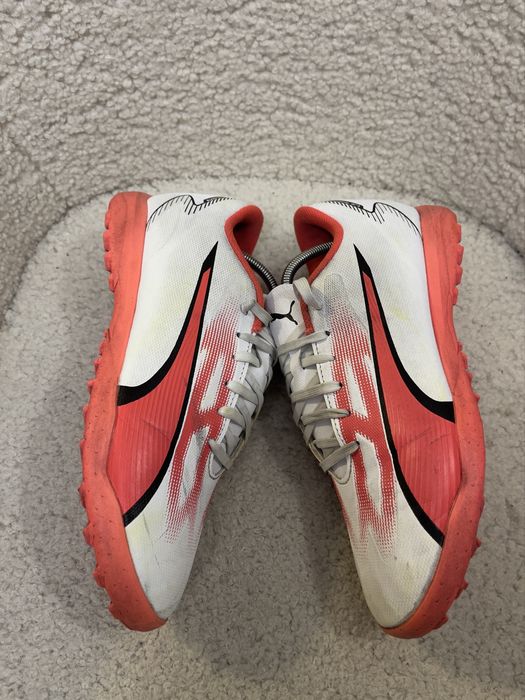 Сороконіжки сороконожки футзалки кросівки Puma Ultra 41р