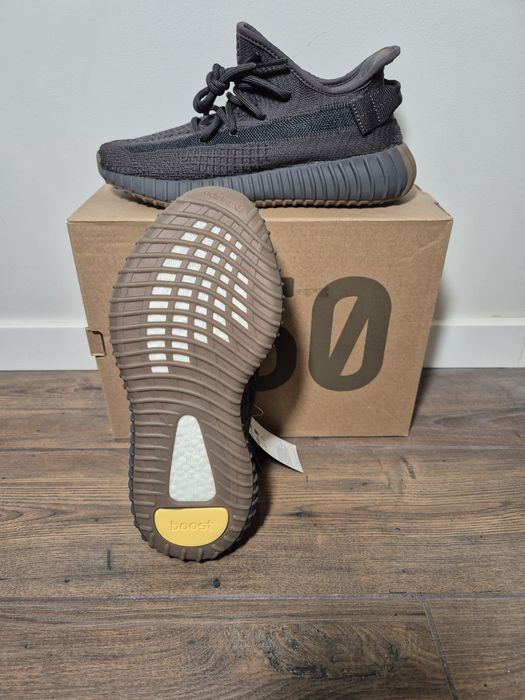 Adidas Yeezy Boots 350 Cinder 38