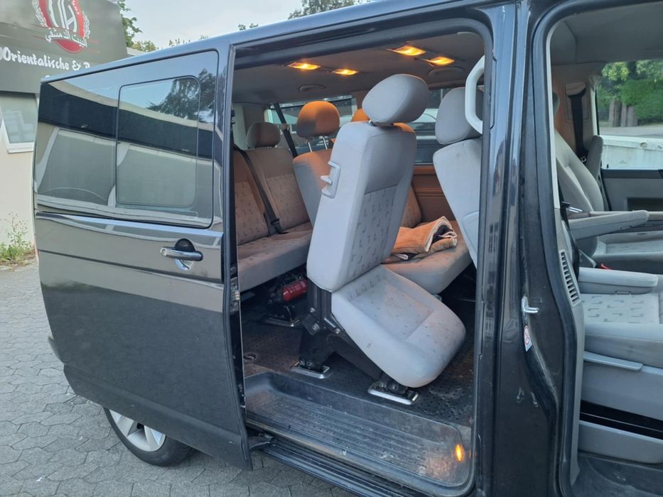 VW Caravelle 1.9TDI