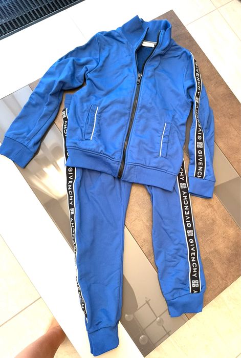Спортивний костюм Givenchy яскравого синього кольору