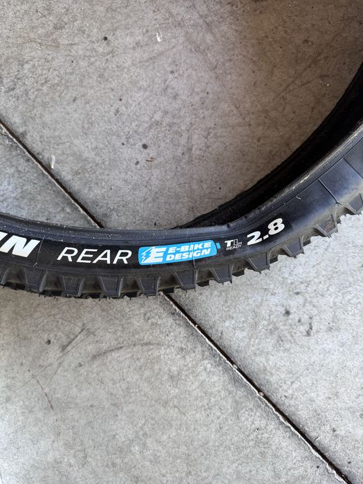 Pneus enduro mtb quase novos