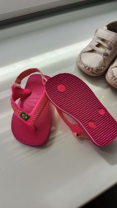 Взуття 19 розміру