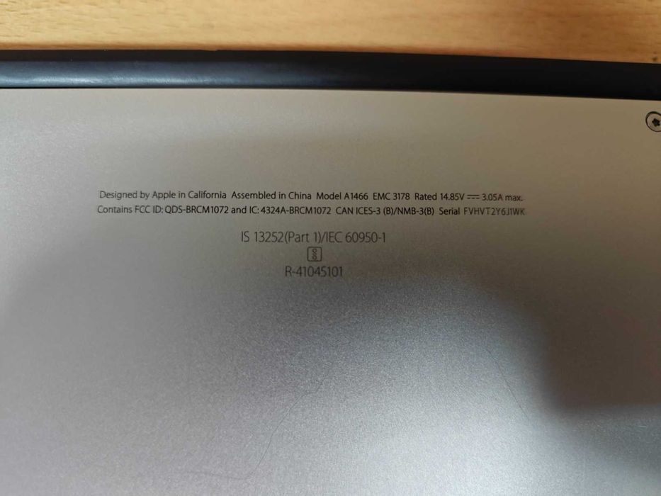Apple MacBook Air 13" 2017 | 8/128GB | Надійна класика для роботи