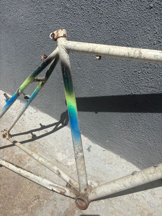 Quadro de bicicleta em aço