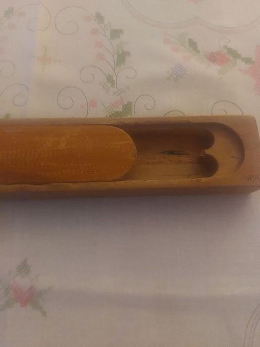 ESTOJO em Madeira antigo