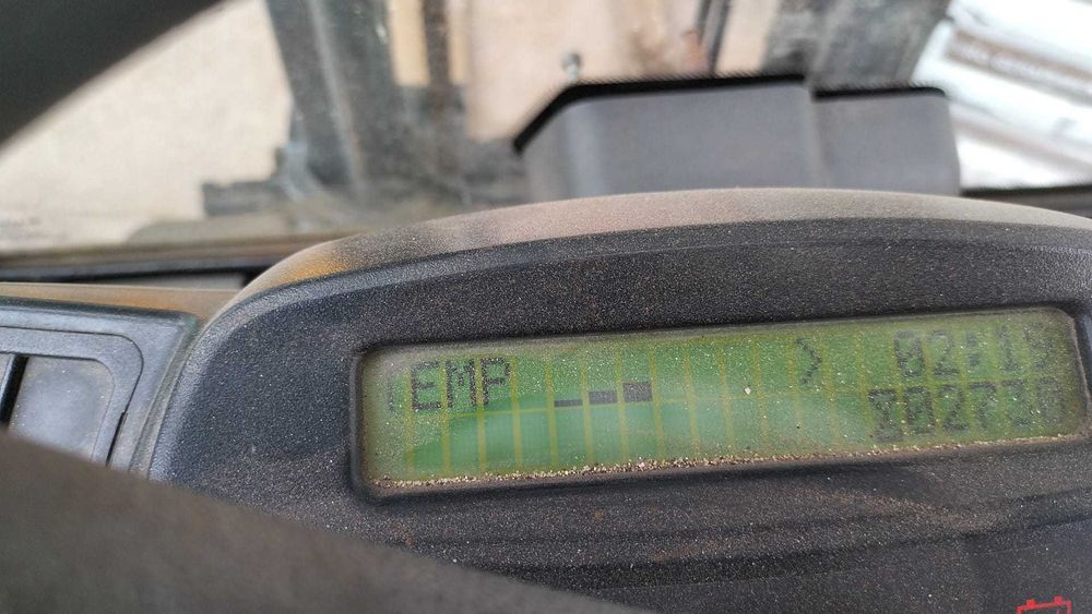 Empilhador gás hyster 2500kgs / 2730 horas / ANO 2016