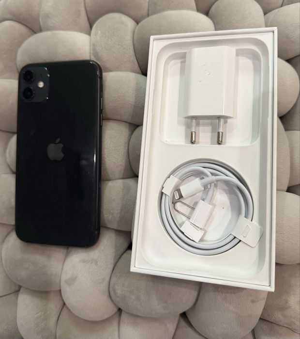 Iphone 11 64gb wizualnie idealny