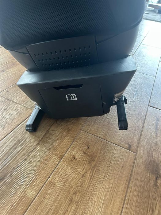 Sprzedam fotelik Jolie z 6 stopniowa regulacja