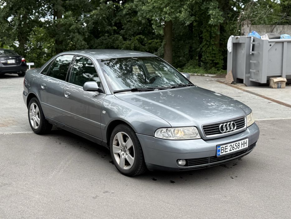 Продам Audi A4b5 рест 2.4 газ/бенз