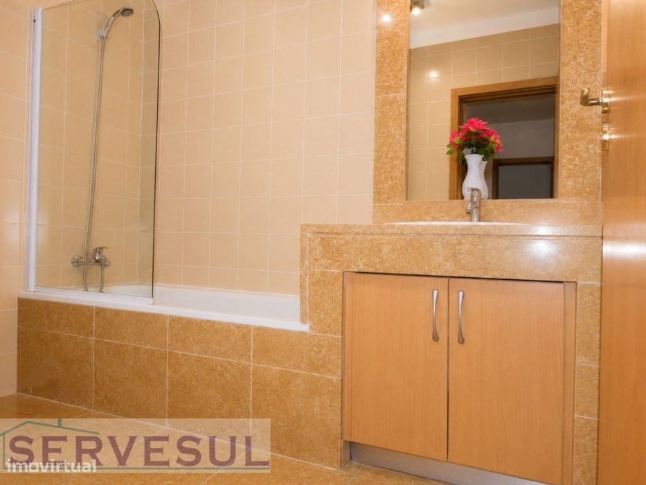 Apartamento de 2 quartos, com área total de 114,30m2, localizado no...
