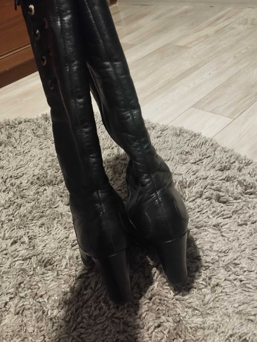 Жіноче зимове взуття ,ботінки