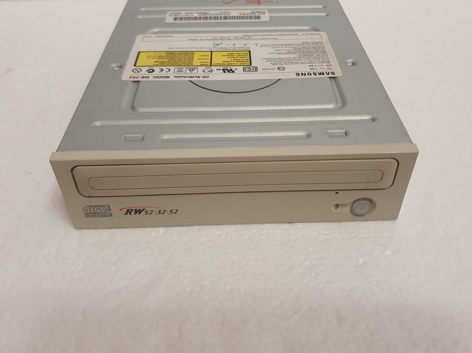 Drive CD ROM RW interno Samsung SW-252, 52x32x52 - IDE - vintage
