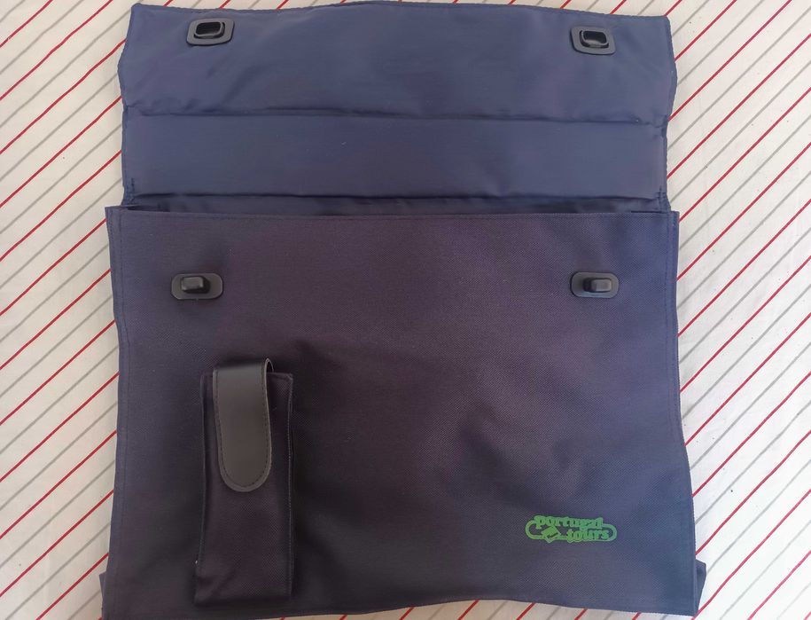 Bolsa de Documentos ou Catálogos quase sem uso mas em bom estado.