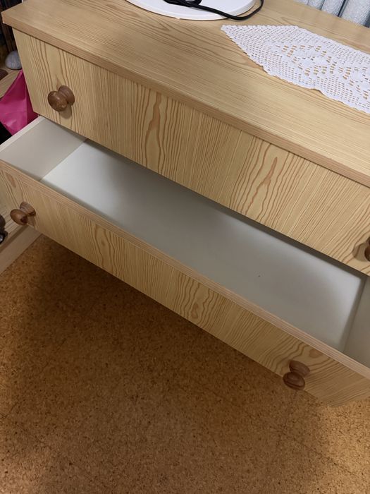 Cama de casal em ferro com moveis