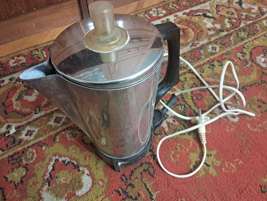 Продам Електрочайник