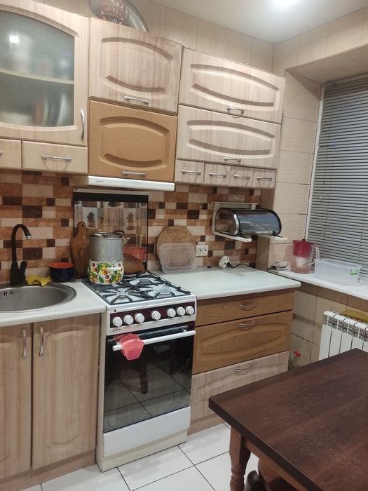 Продам 2-х кімнатну квартиру