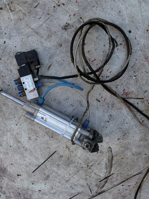Pneumaticos com eletro valvula