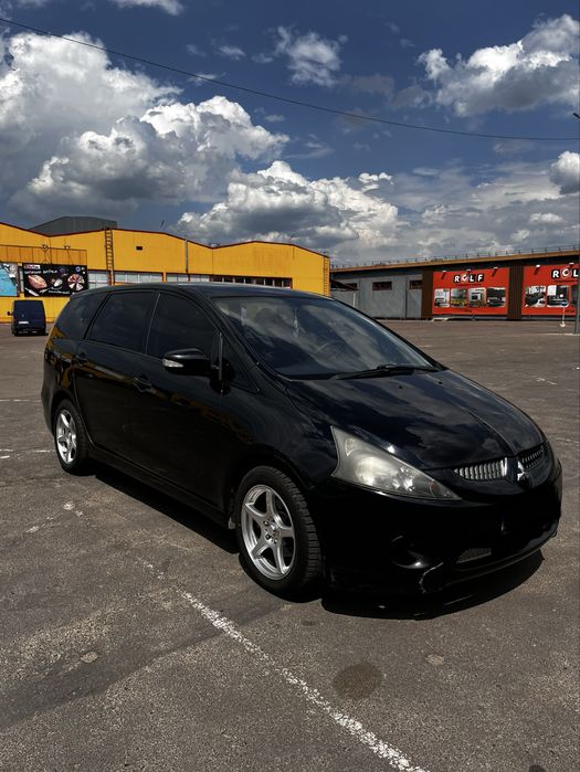 Mitsubishi Grandis 2007 (один власник з салону)