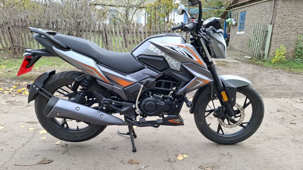 Бензобак Spark SP 250R-32,  бензобак спарк 250, запчасти