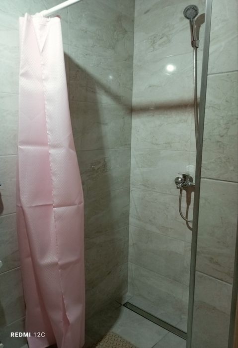 "Біля річки" Кваси