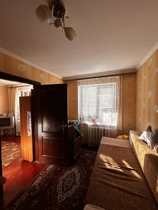 2-x кімнатна квартира  Горького