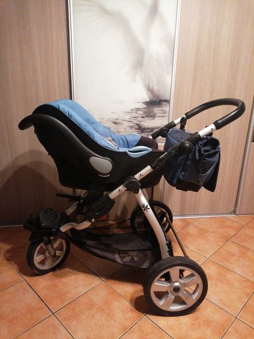 Wózek XLander z wieloma akcesoriami