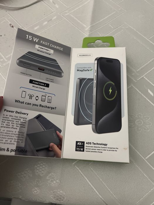 Power bank.