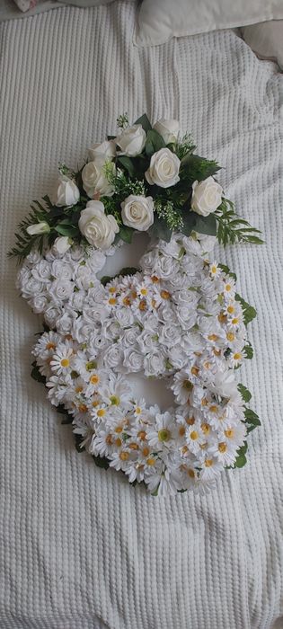 Wianek ślubny na samochód