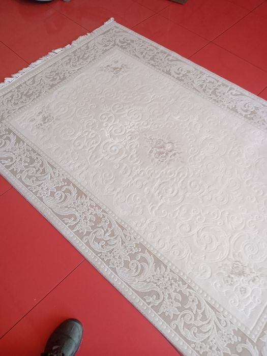 Услуги: мобильная химчистка салонов авто, ковров, мягкой мебели