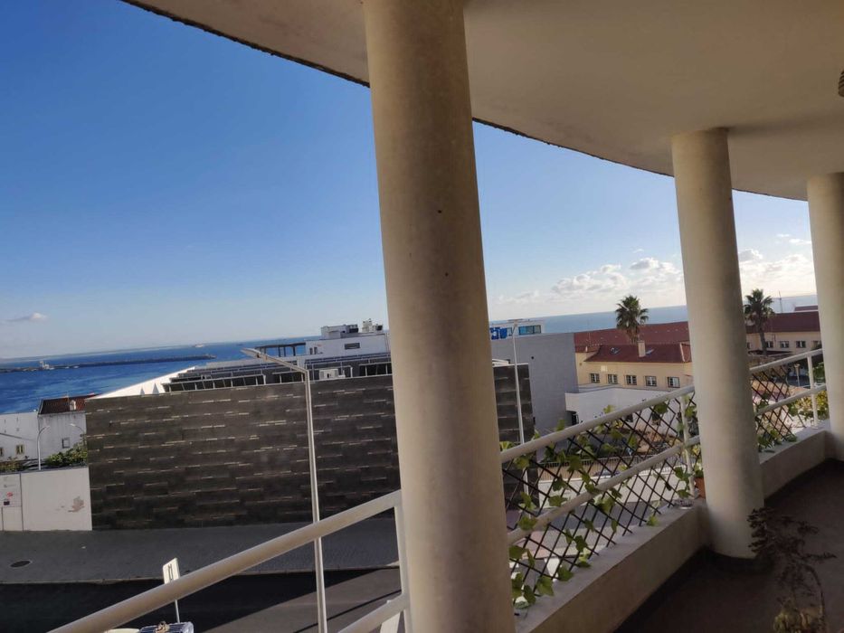 Arrenda-se apartamento recente em Sines
