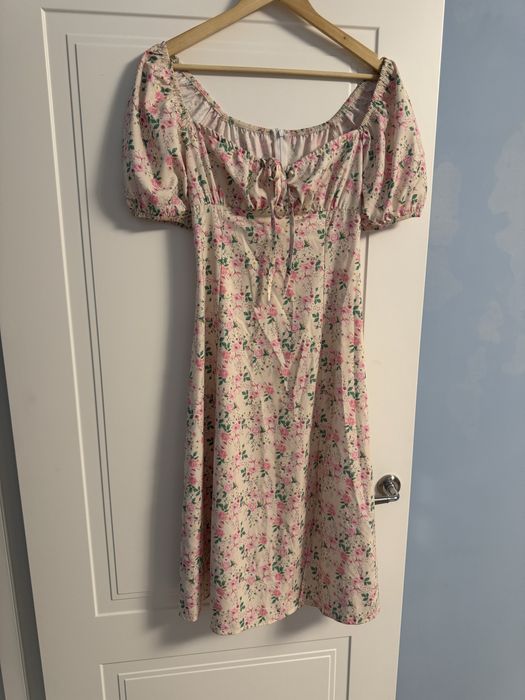 Сукні жіночі розмір с-м