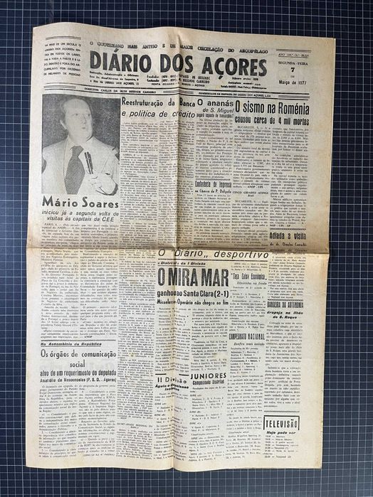 Jornais antigos completos diversos
