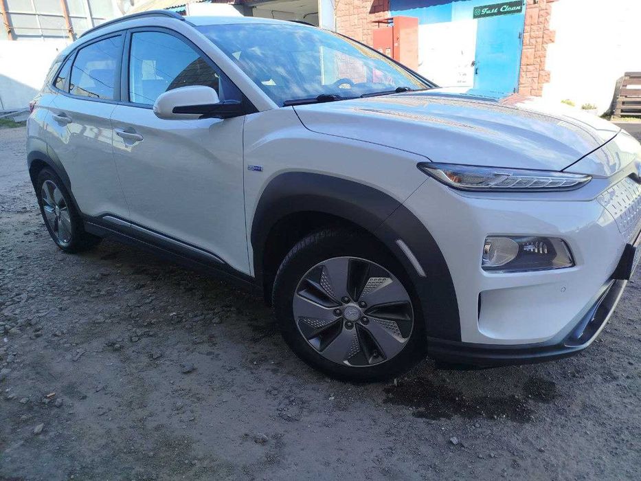 Оренда Hyundai Kona 64kW