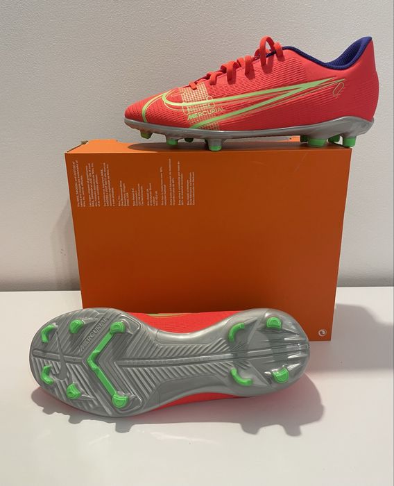 Sprzedam nowe korki Nike r. 38,5 oryginalne