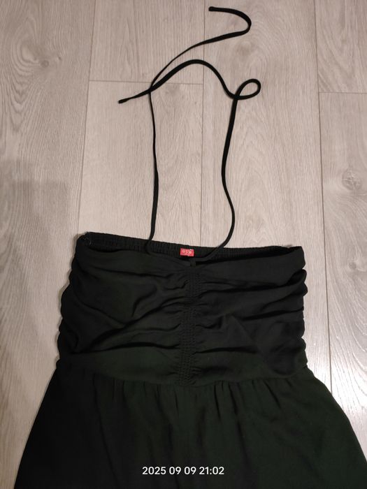 Czarny kombinezon Guess rozmiar M