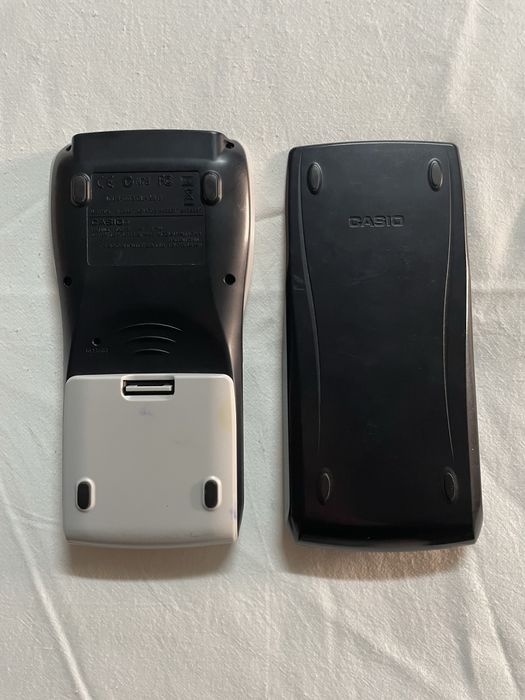 Calculadora gráfica - Casio FX-9860GII